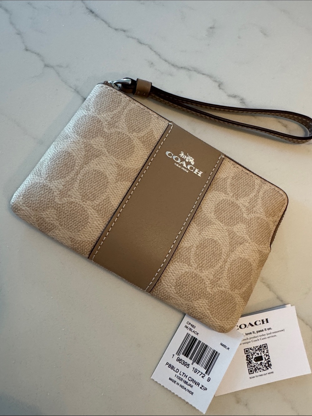 Coach Khaki and Taupe Signature Canvas Wristlet PEBBLED LEATHER LOGO *NWT* 🔥